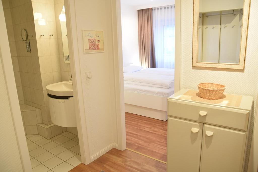 Gemuetliches 2-Zimmer-Appartement Mit Balkon Richtung Sueden. เวสเทอร์แลนด์ ภายนอก รูปภาพ